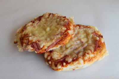Pizza, kinkku-ananas