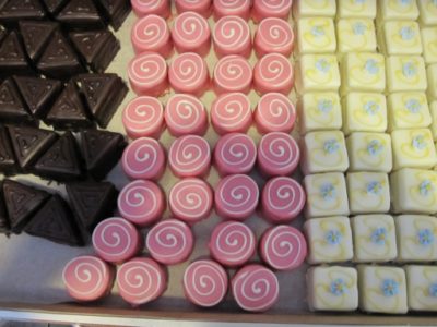 Petit fours